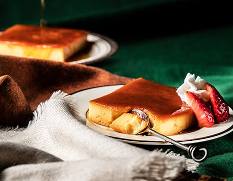Half Moon Bakery Dishes Out Flavorful Flan Half Moon Bakery Dishes Out Flavorful Flan