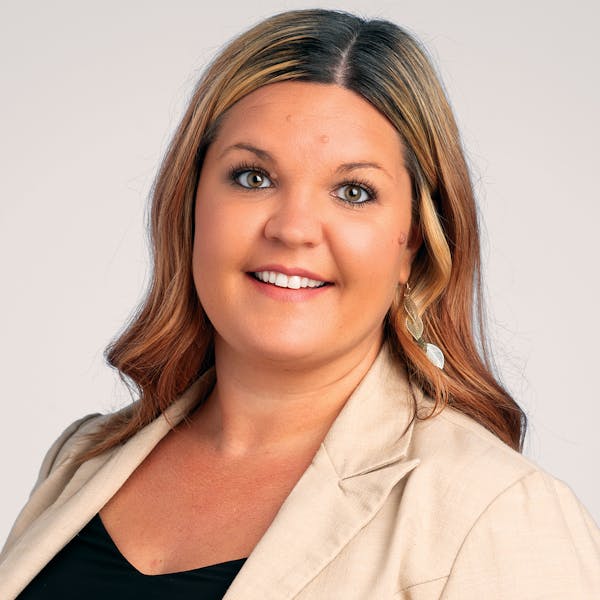 Millam, Stephanie Millam, Stephanie